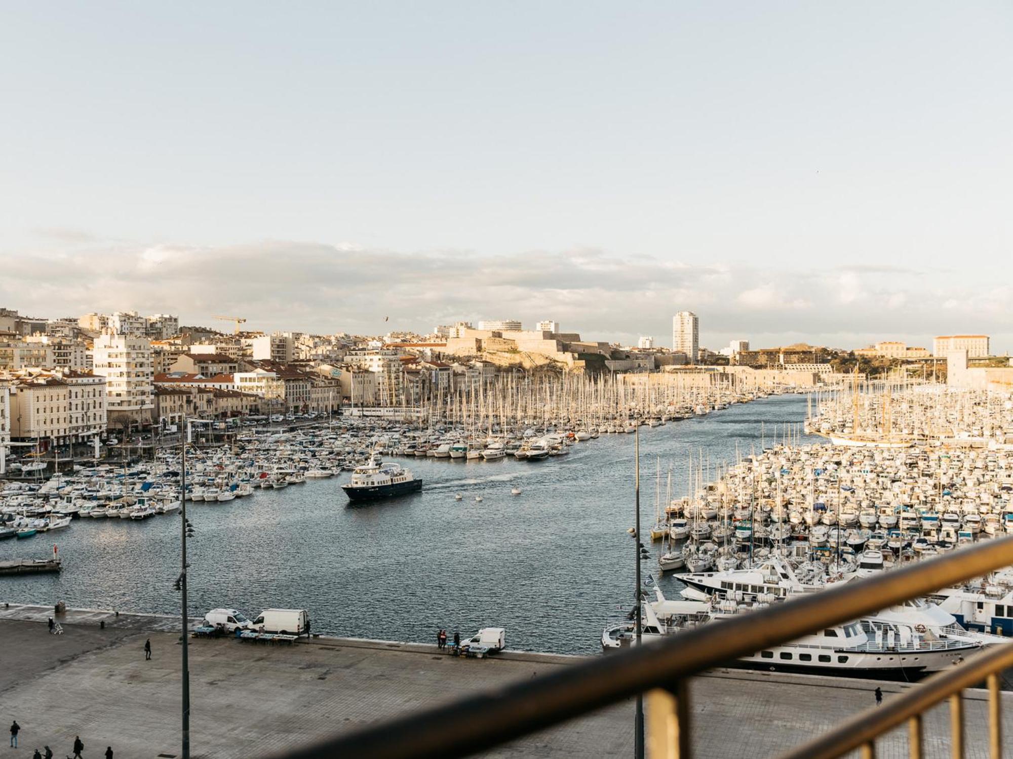 New Hotel Le Quai - Vieux Port Марсель Екстер'єр фото