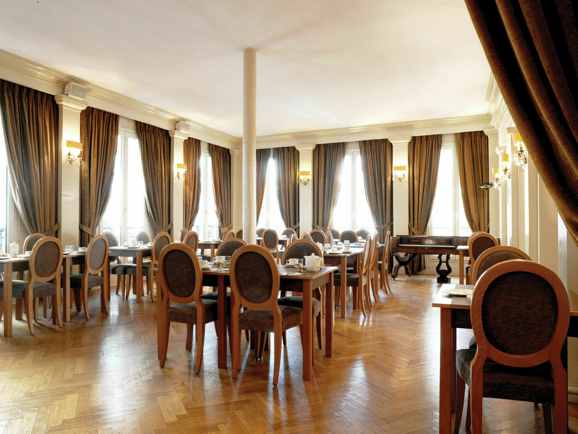 New Hotel Le Quai - Vieux Port Марсель Екстер'єр фото